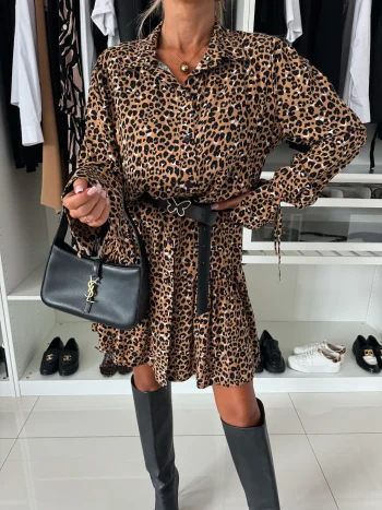 Ellie Short Leopard Print - Image 5