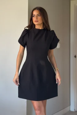 Amy Tulip Sleeve