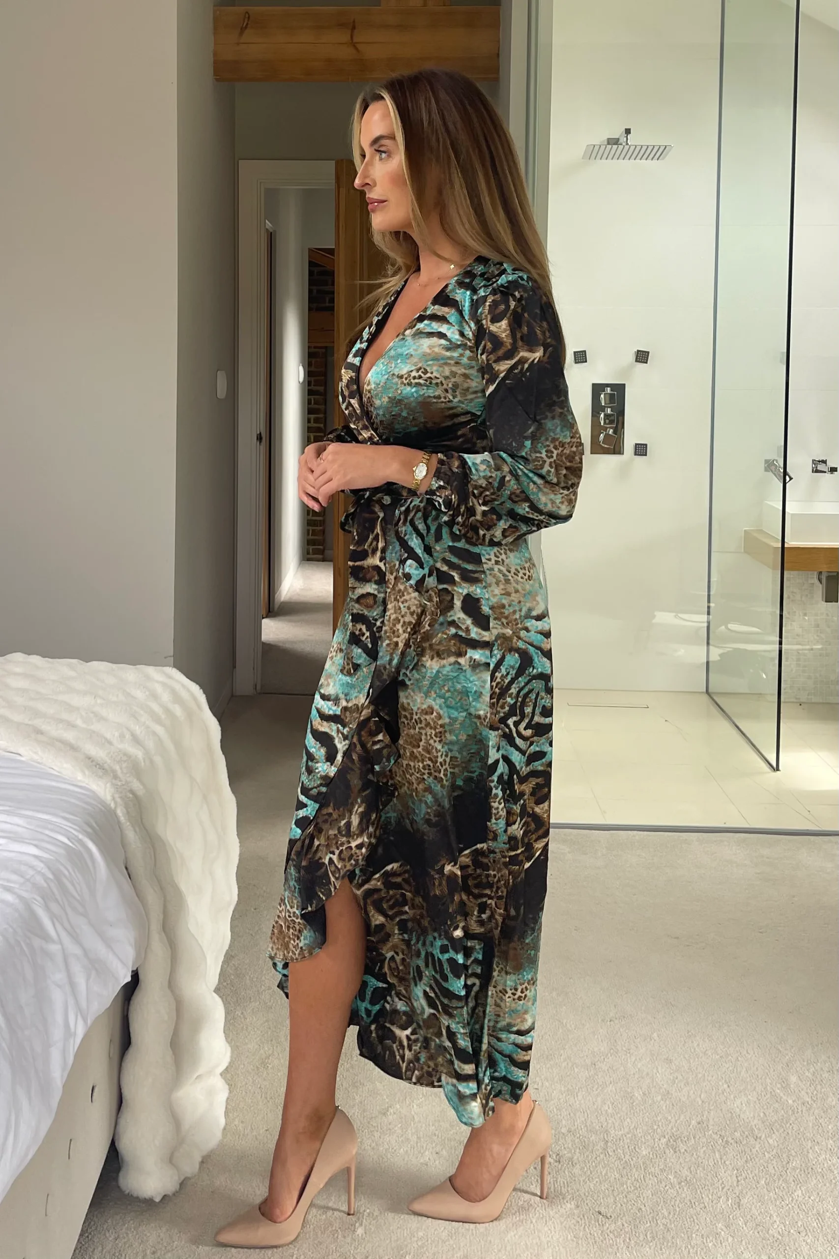 Erin Frill Hem Animal Print - Image 2
