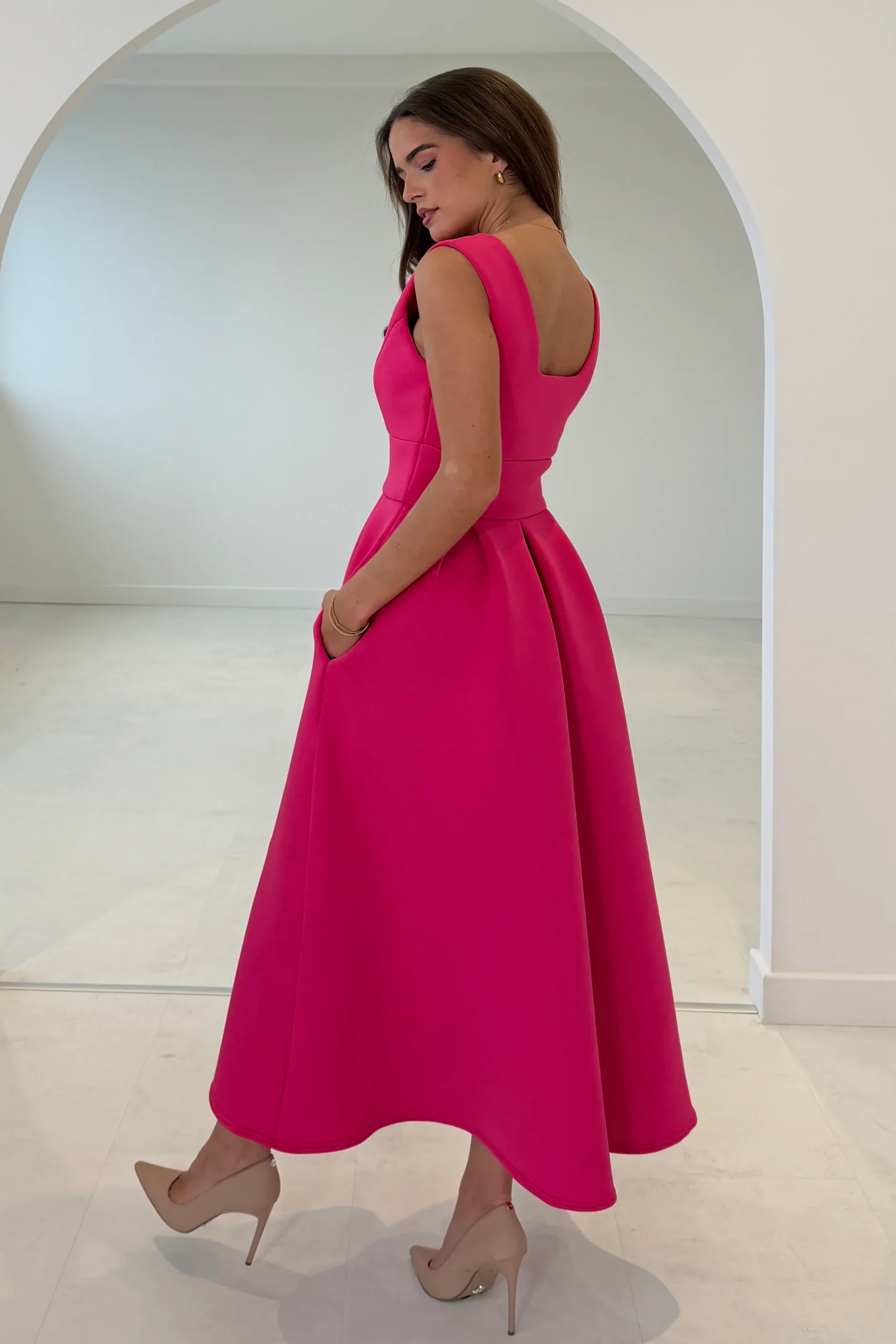 Bethany V Neck Skater - Image 3