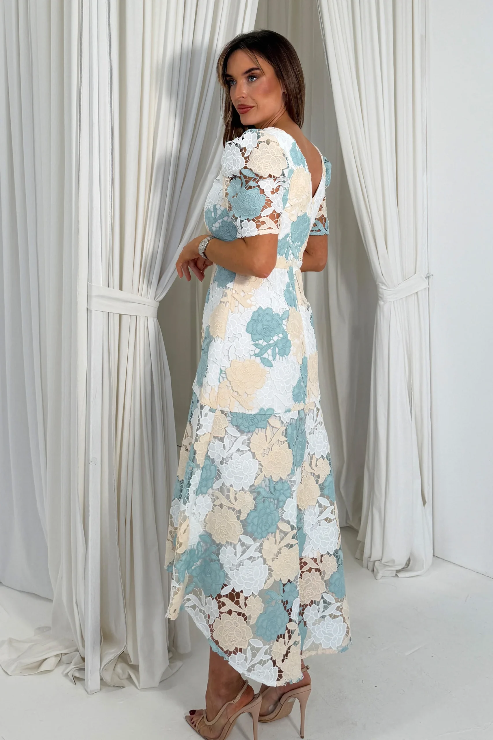 Myrtle V Neck Lace - Image 5